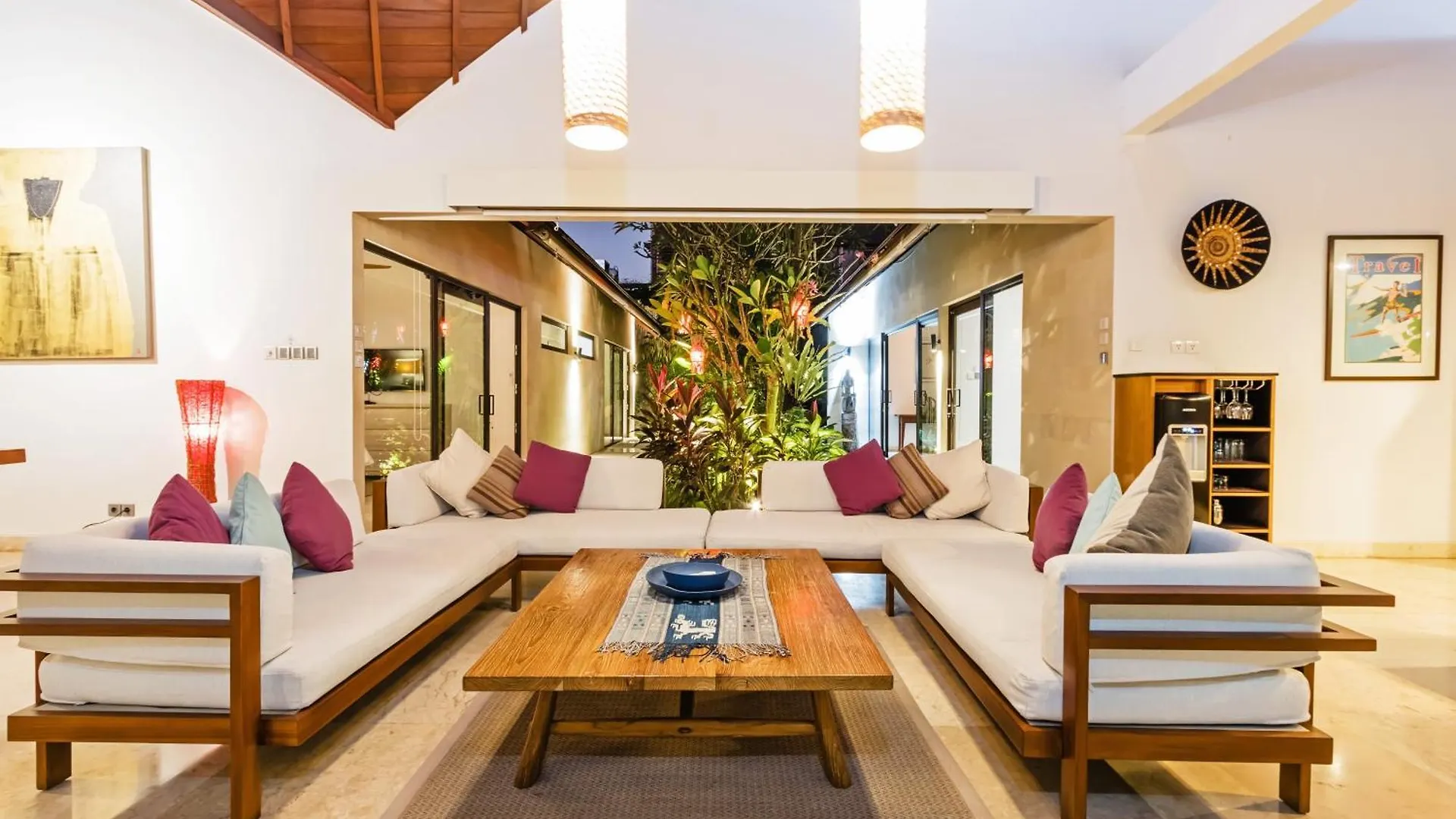 Villa Karang Berawa Canggu