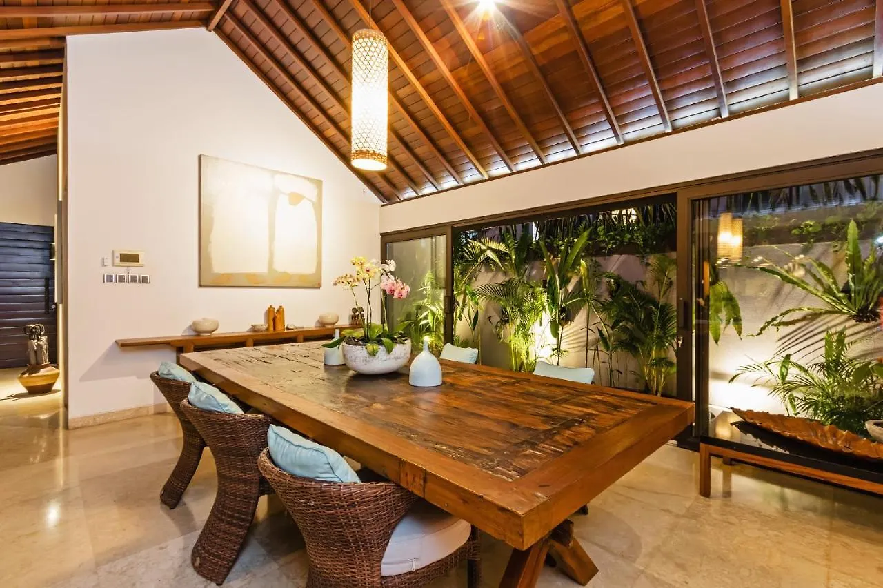Villa Karang Berawa Canggu   Canggu (Bali)