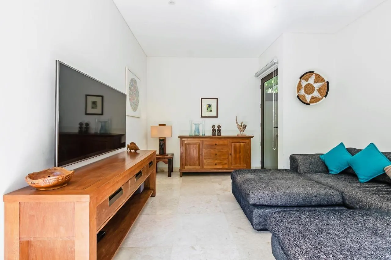 Villa Karang Berawa Canggu   Canggu (Bali)